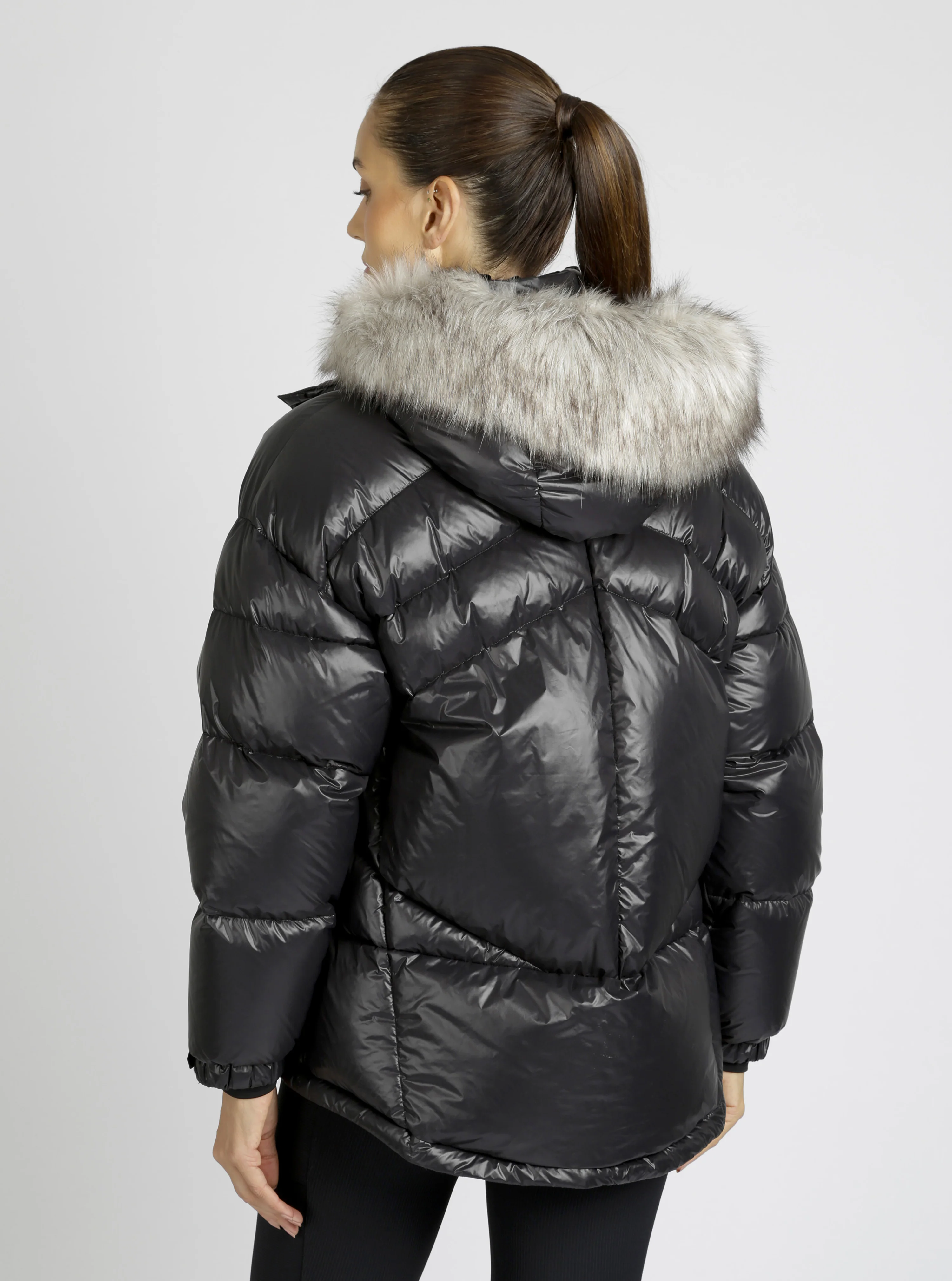 Oversized Super Blanc Puffer Down Filled Jacket - Image 16