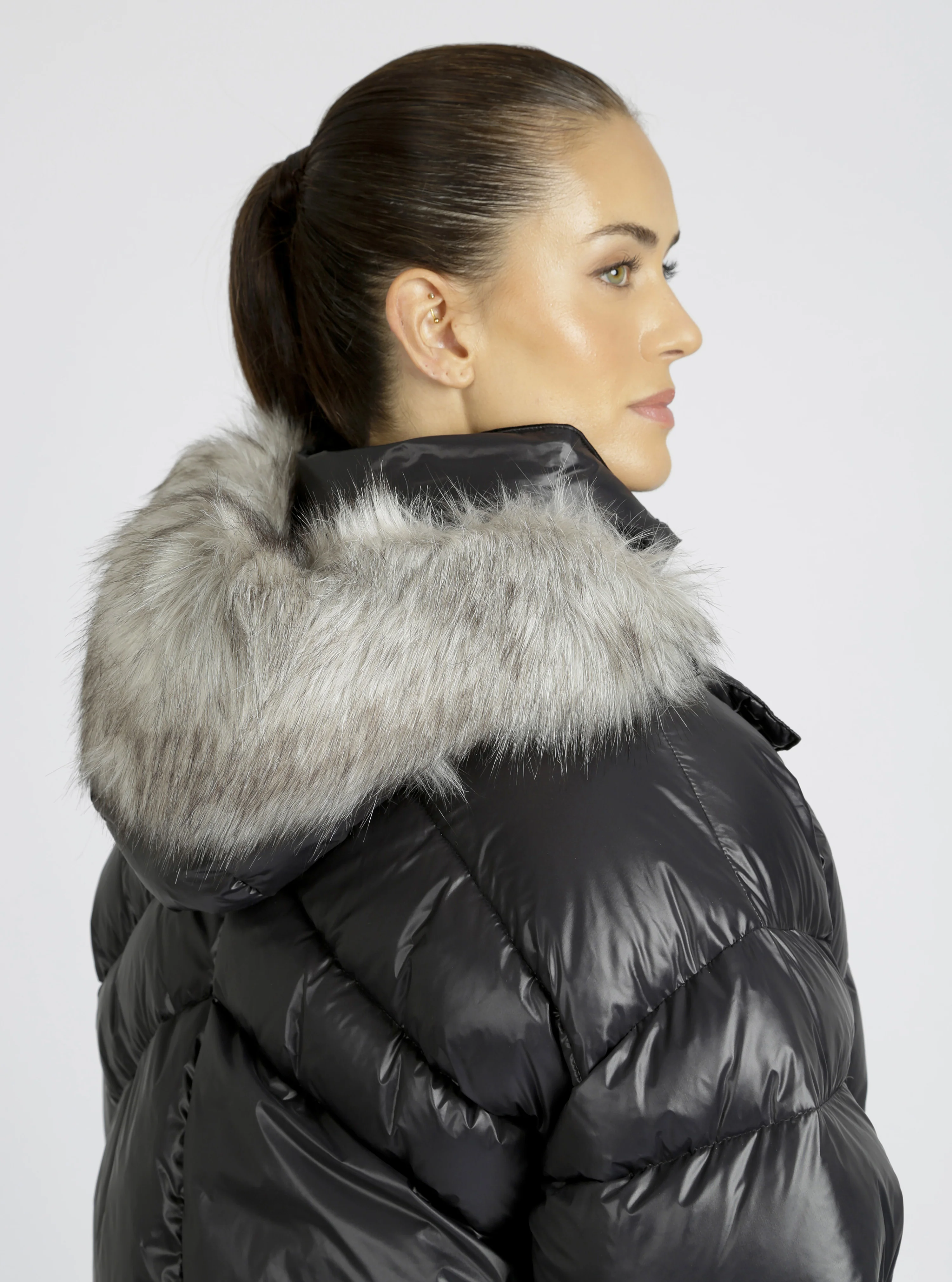 Oversized Super Blanc Puffer Down Filled Jacket - Image 17