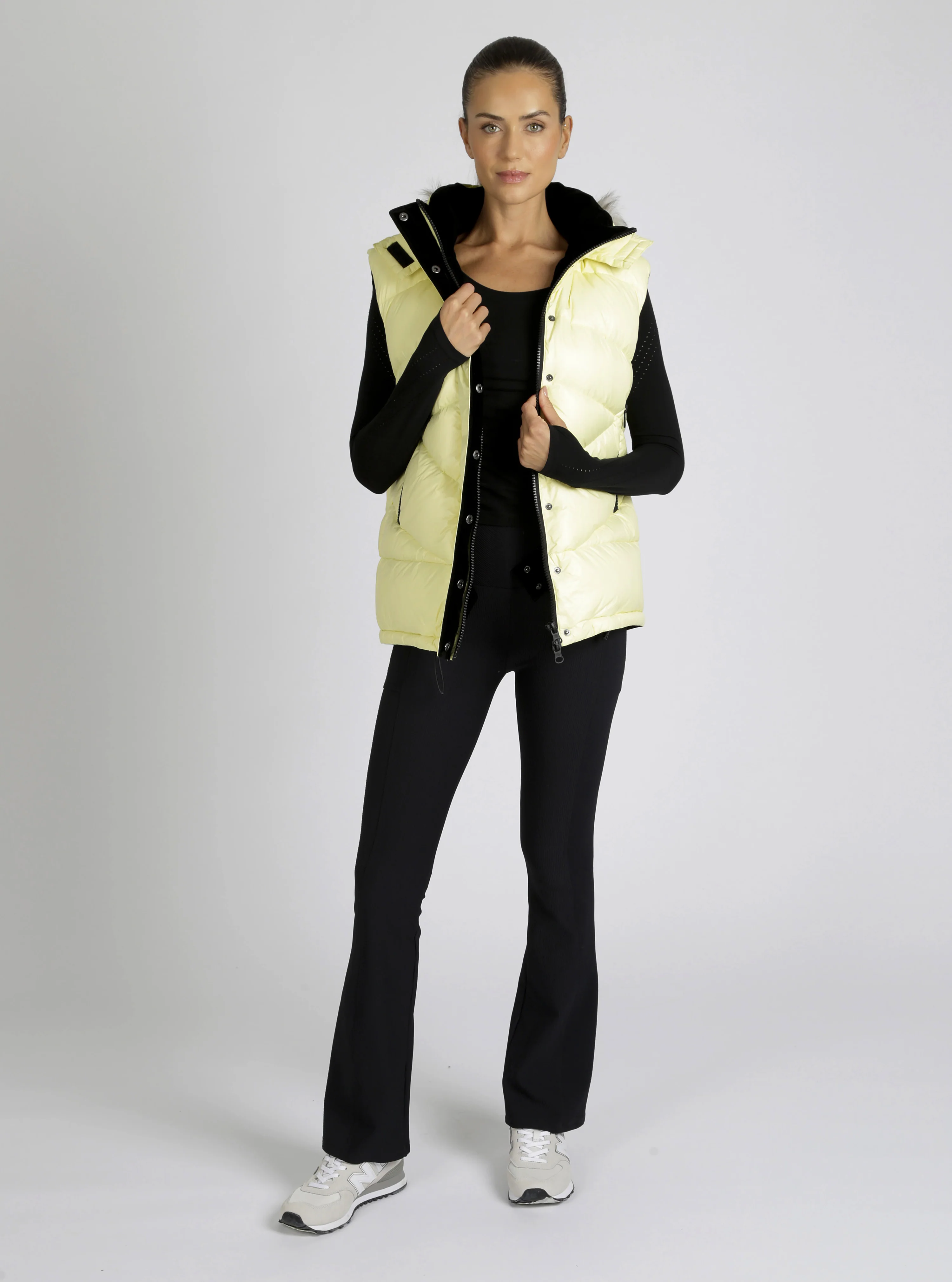 Oversized Super Blanc Puffer Down Filled Vest - Image 19